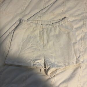 TNA CozyAF Fleece Shorts – Size S (White)